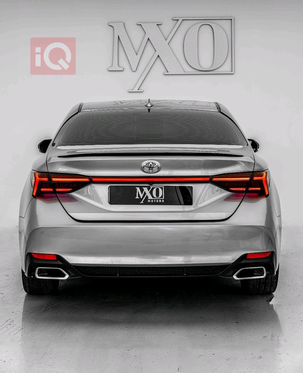 تويوتا أفالون